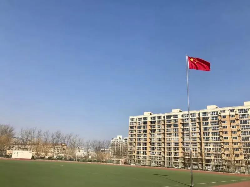 1528682084125719.jpg 1528682084125719.jpg