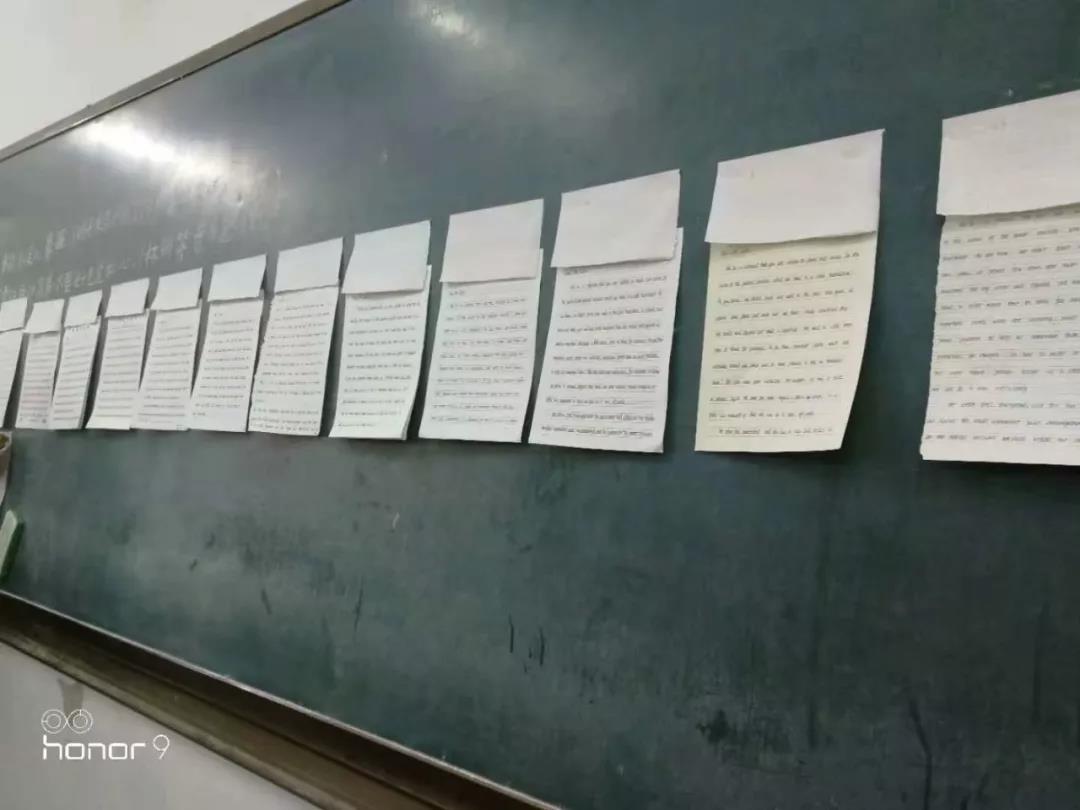 1542243103610704.jpg 1542243103610704.jpg